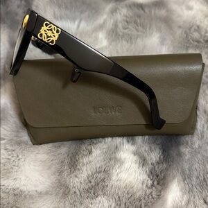 LOEWE, Black Optical Frames with Gold Detailing LOGO!🔥🔥🔥🔥 BRAND NEW! Authentic!